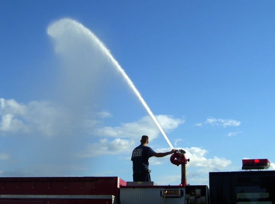Pressure cleaning
